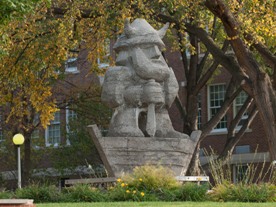 Ole Statue in the fall
