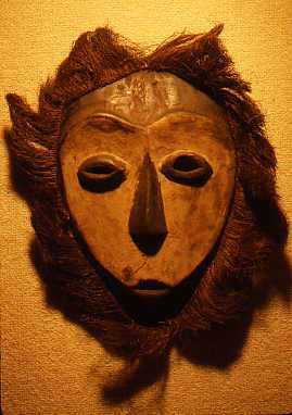 Pende Mask Zaire 20th Century Hannus Collection