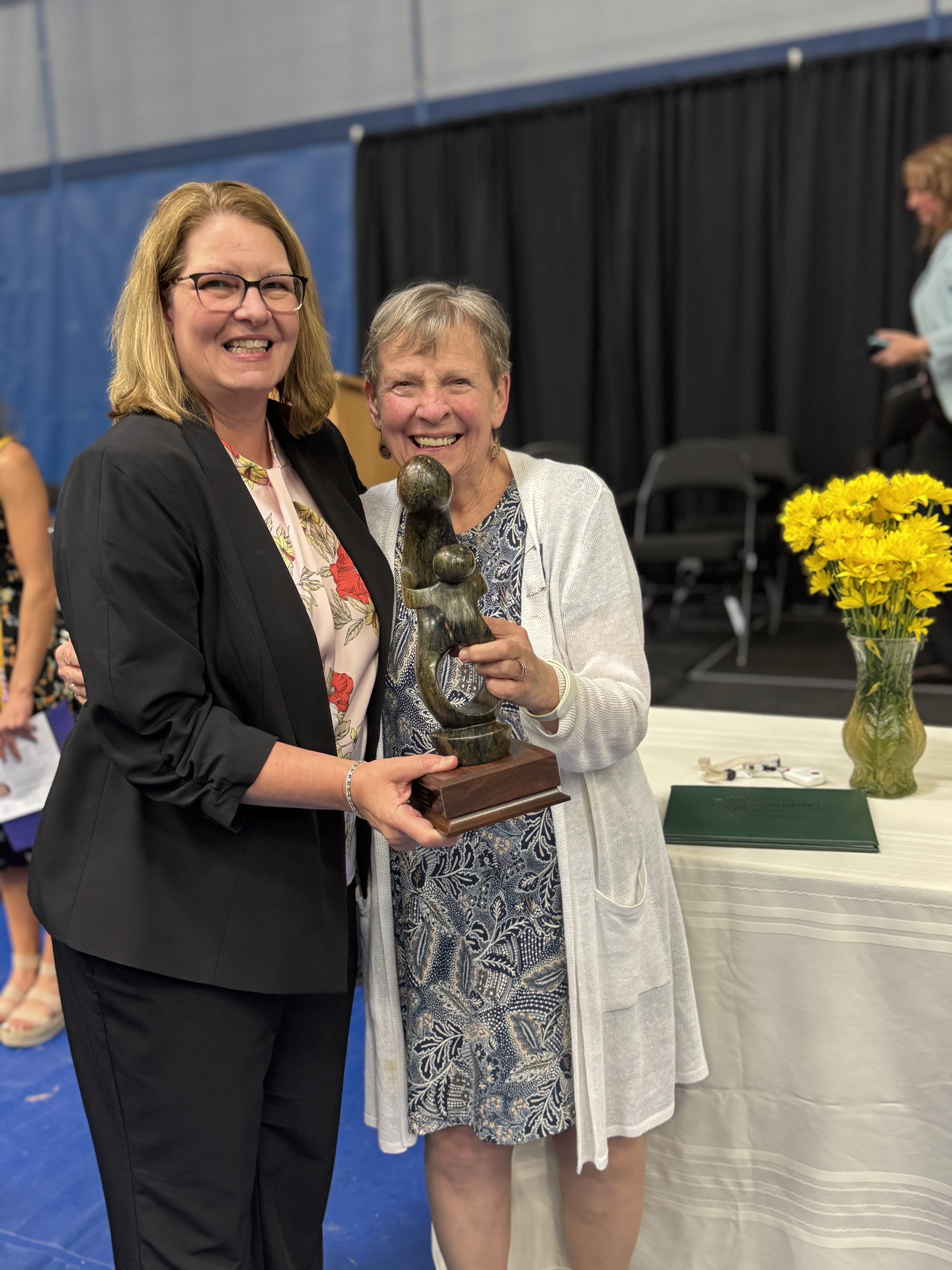 Lynn White and Muriel Larson