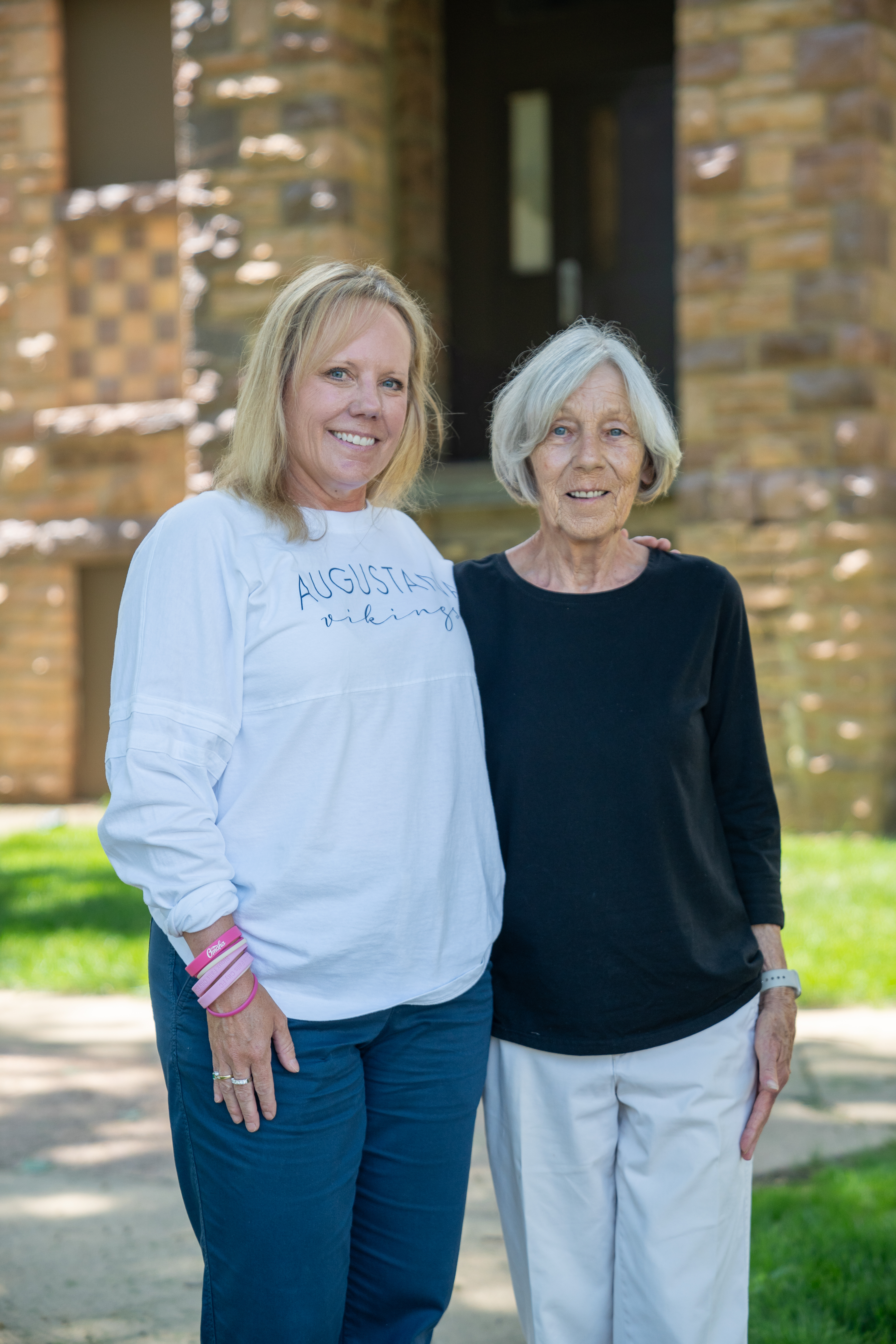 Jill Weber Aanenson ’93 and mother, Joan Weber