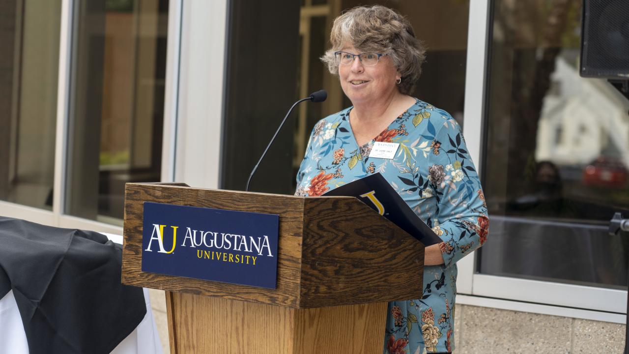 Dean of Sharon Lust School of Education Dr. Laurie Daily