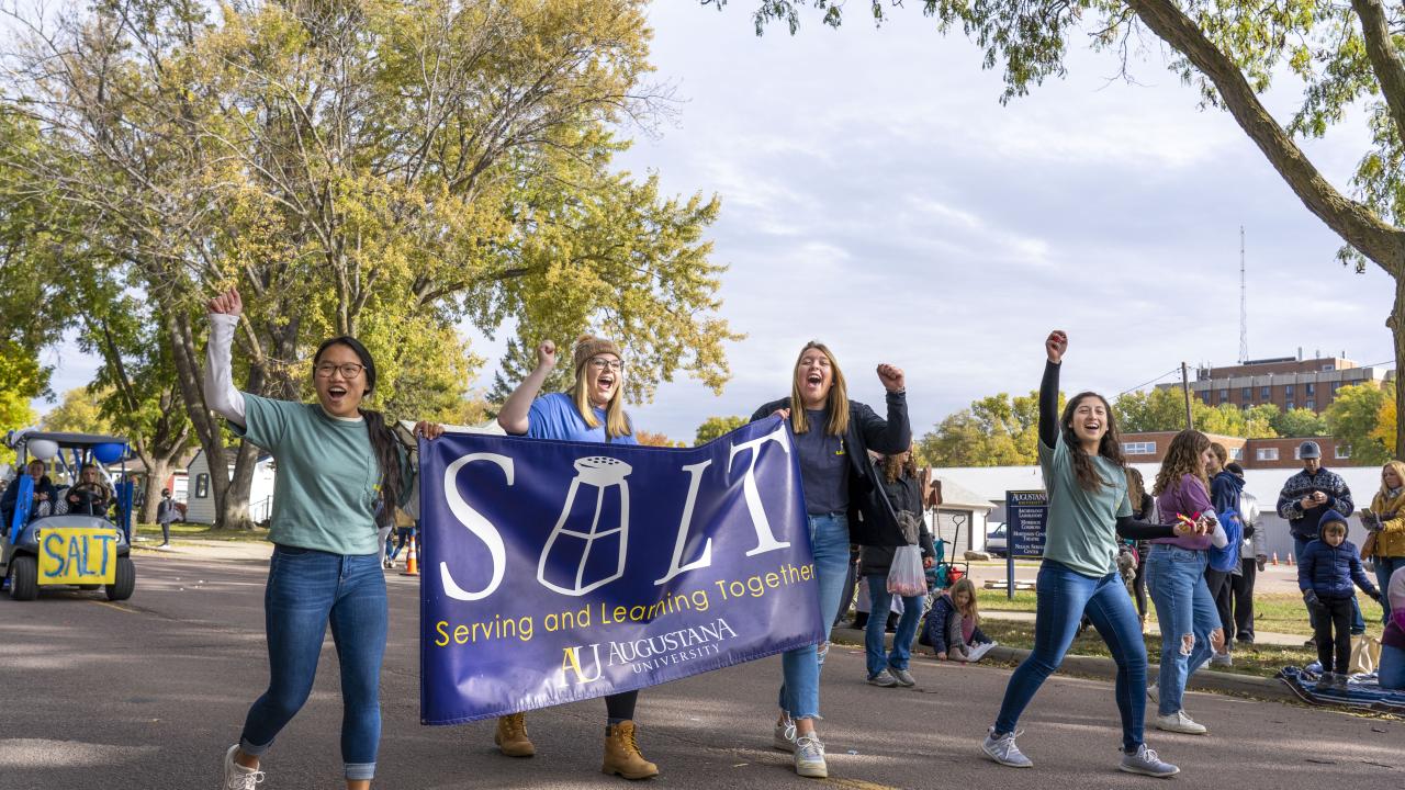 Viking Days Parade 2022 SALT