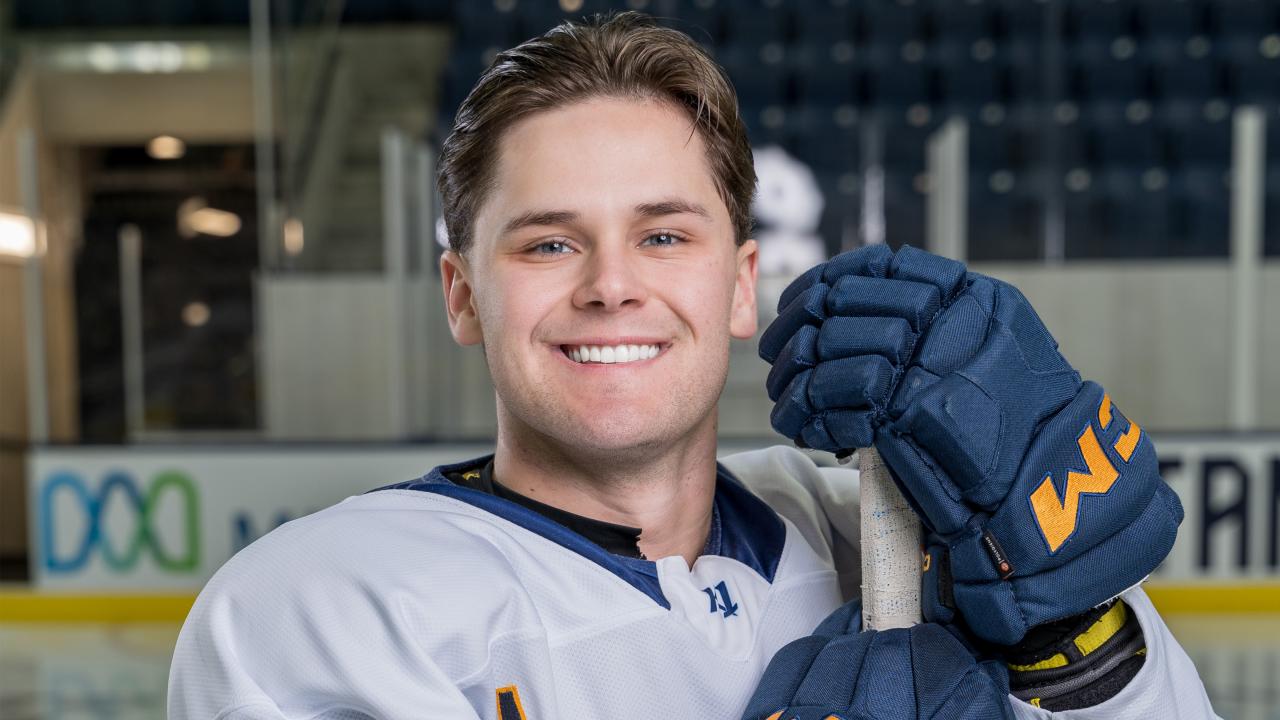 No. 77 Alec Humke