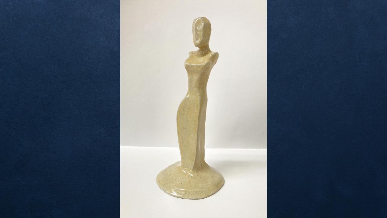 Sunny Hesby, Untitled, stoneware, 2024