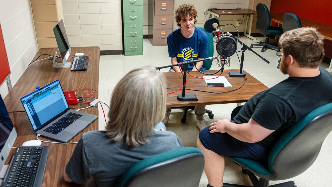 SoM Podcasting Camp