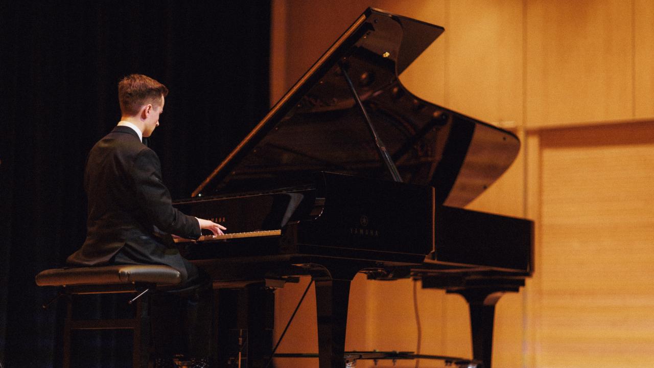 Gilbert Yamaha Piano