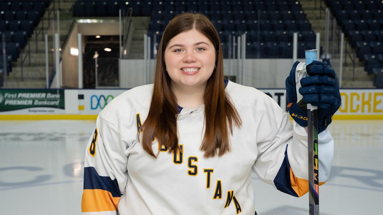 2025-26 Alyssa Stahl