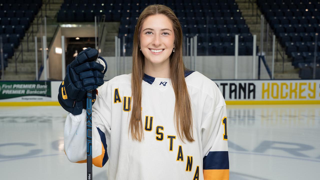 2025-26 Kylie Lattimer