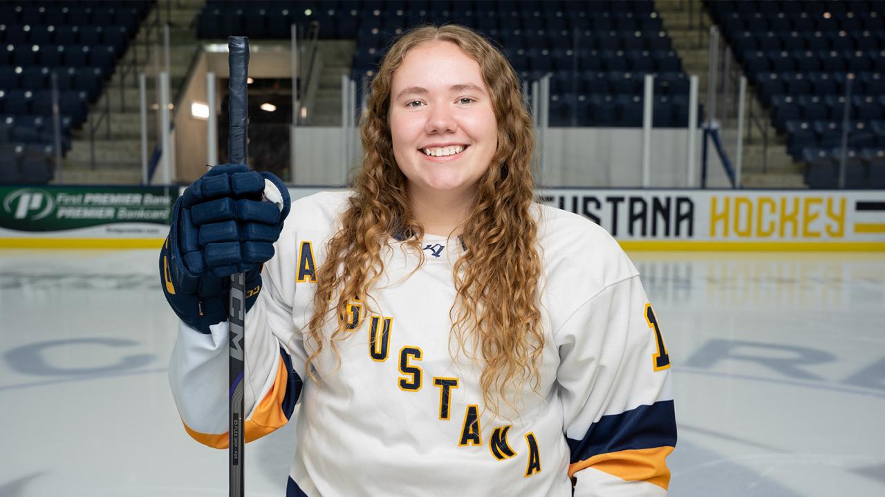 2025-26 Samantha Marnholtz