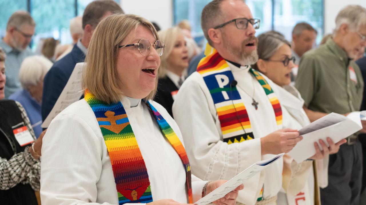 Chapel Rededication Service: Rev. Ann Rosendale ' 04 & Rev. Jon Splichal Larson '06
