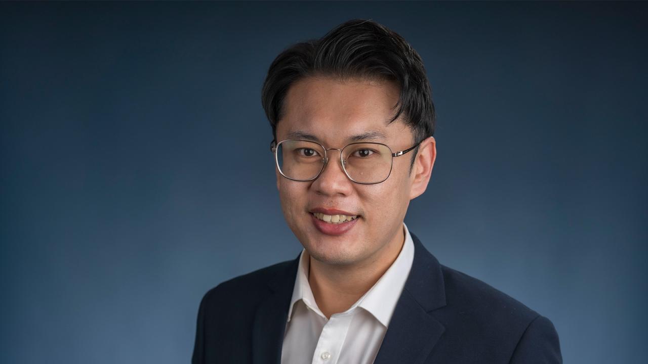 Dr. David Chin
