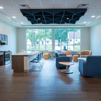 Foundation Heights — Lobby/Lounge
