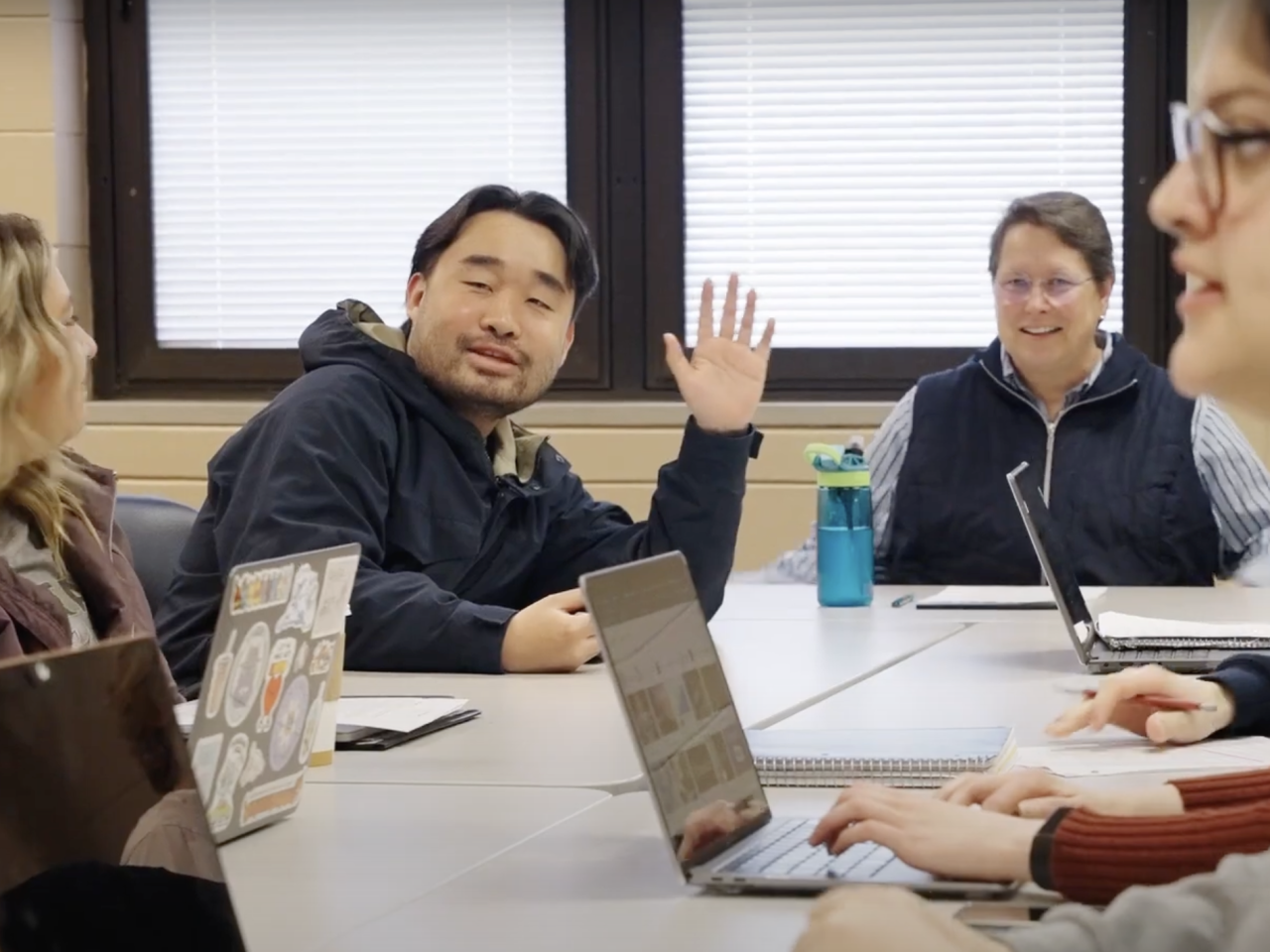 Communication Studies at AU