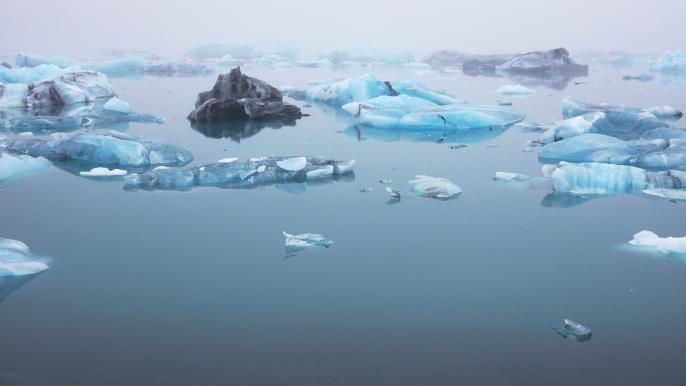Anna Reich, “Jökulsárlón 1,” archival pigment print, 2019